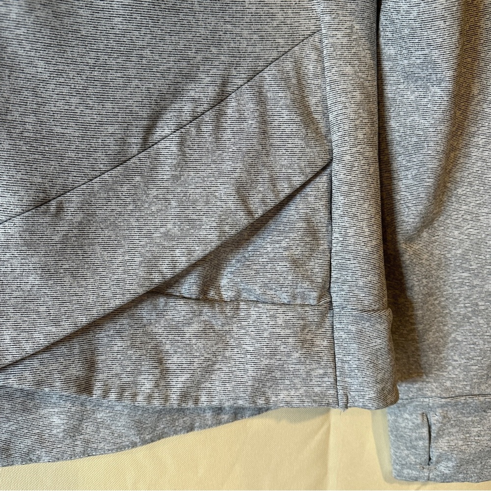 Mondetta Gray Pullover Sweatshirt - image 6